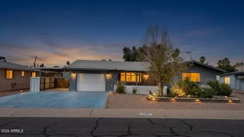 5502 E Duncan St, Mesa, AZ 85205