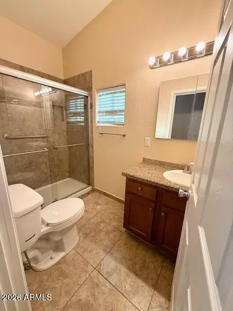 Bath - 324 S Ocotillo Dr, Apache Junction, AZ 85120 photo 1 of 1