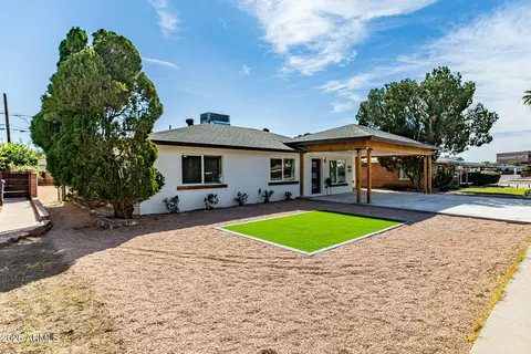 Exterior - 2507 E Devonshire Ave, Phoenix, AZ 85016 photo 5 of 5