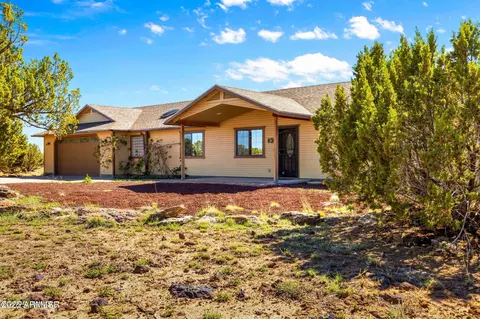 8755 Coronado Dr, Show Low, AZ 85901