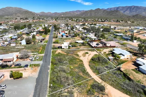 26715 S Grandview Dr #24, Congress, AZ 85332