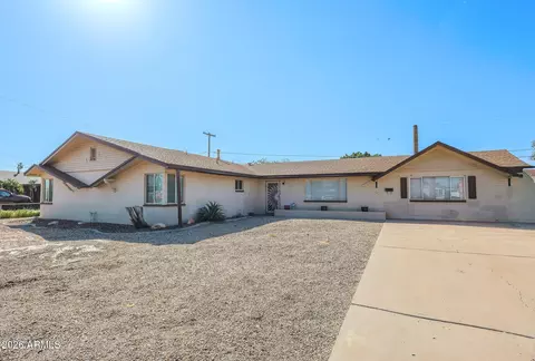 6311 W Medlock Dr, Glendale, AZ 85301