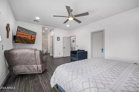 Bedroom - 1829 W Cloud Rd, Phoenix, AZ 85086 photo 3 of 10