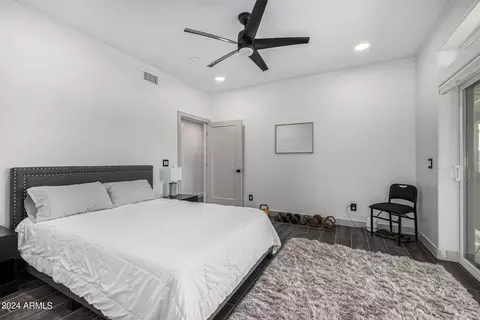 Bedroom - 1829 W Cloud Rd, Phoenix, AZ 85086 photo 8 of 10