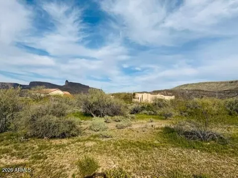 33386 S Monument View Trl #-, Black Canyon City, AZ 85324