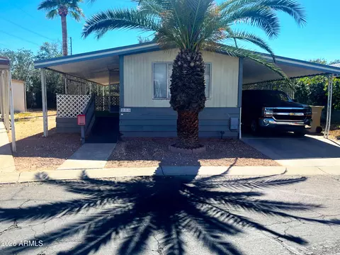 10960 N 67th Ave #233, Glendale, AZ 85304