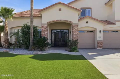 Exterior - 3425 E Mockingbird Dr, Gilbert, AZ 85234 photo 2 of 12