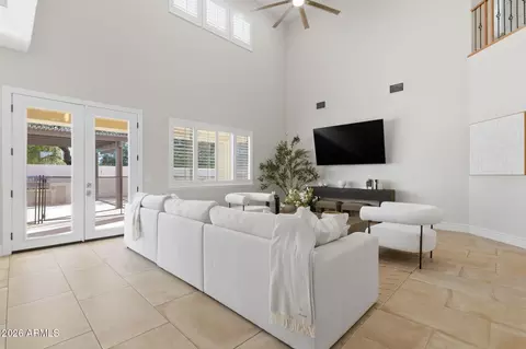 Living - 3425 E Mockingbird Dr, Gilbert, AZ 85234 photo 3 of 3