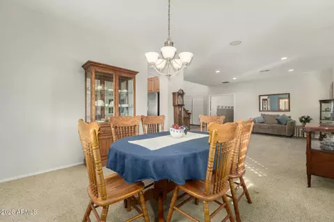 Dining - 3015 E Packard Dr, Gilbert, AZ 85298 photo 4 of 4