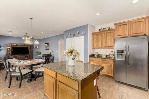 Kitchen - 3015 E Packard Dr, Gilbert, AZ 85298 photo 4 of 4