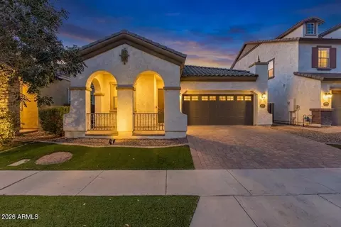 10422 E Nido Ave, Mesa, AZ 85209
