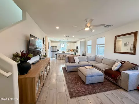 Living - 2037 S Saguaro Dr, Apache Junction, AZ 85120 photo 1 of 4
