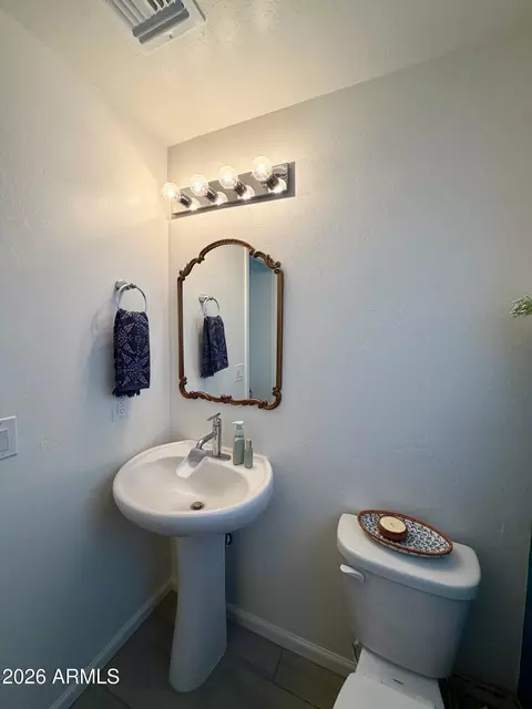 Bath - 2037 S Saguaro Dr, Apache Junction, AZ 85120 photo 5 of 5