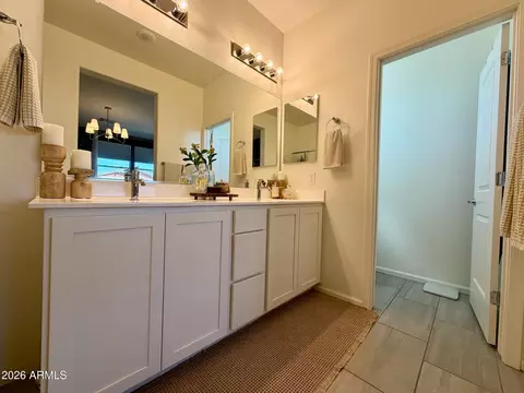 Bath - 2037 S Saguaro Dr, Apache Junction, AZ 85120 photo 1 of 5