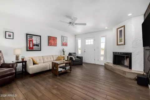 Other - 2249 E Greenway Rd, Phoenix, AZ 85022 photo 3 of 7