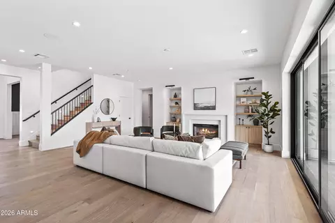 Living - 4015 E Glenrosa Ave, Phoenix, AZ 85018 photo 2 of 5