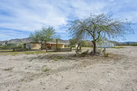 9121 W Quail Trl W, Queen Creek, AZ 85142