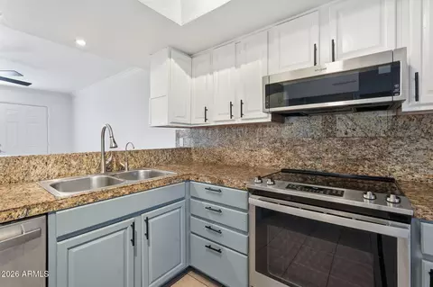 Other - 2838 E Beck Ln #2, Phoenix, AZ 85032 photo 5 of 8