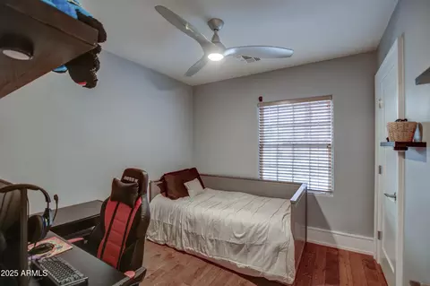 Bedroom - 71 W Cypress St, Phoenix, AZ 85003 photo 7 of 7