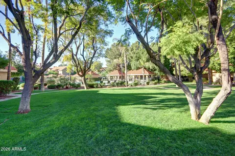 Exterior - 1633 E Lakeside Dr #27, Gilbert, AZ 85234 photo 7 of 14