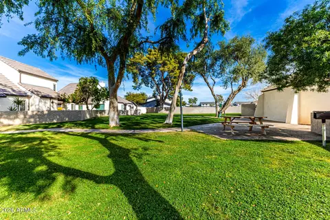Exterior - 1139 E Belmont Ave, Phoenix, AZ 85020 photo 5 of 13