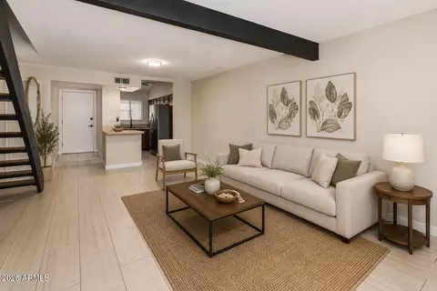 Living - 1139 E Belmont Ave, Phoenix, AZ 85020 photo 4 of 5