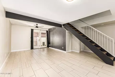 Living - 1139 E Belmont Ave, Phoenix, AZ 85020 photo 1 of 5