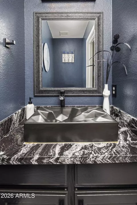 Bath - 3324 E Brookwood Ct, Phoenix, AZ 85048 photo 7 of 7