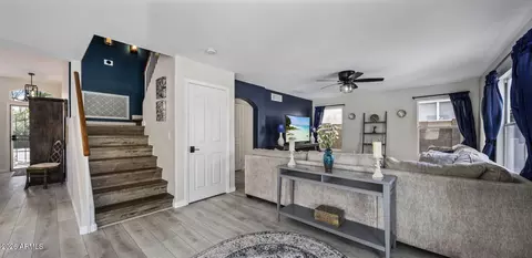 Entry Way - 3324 E Brookwood Ct, Phoenix, AZ 85048 photo 1 of 2