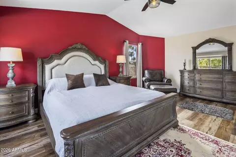 Bedroom - 3324 E Brookwood Ct, Phoenix, AZ 85048 photo 2 of 4