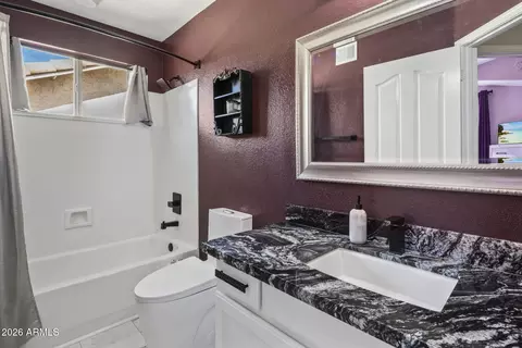Bath - 3324 E Brookwood Ct, Phoenix, AZ 85048 photo 6 of 7