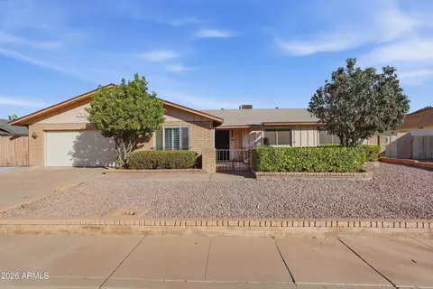 1332 W Lobo Ave, Mesa, AZ 85202