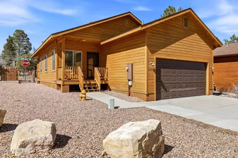 1991 N Lake Breeze Rd, Lakeside, AZ 85929