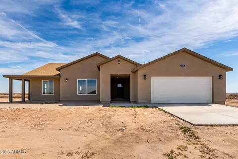 135 N 386th Ln, Tonopah, AZ 85354