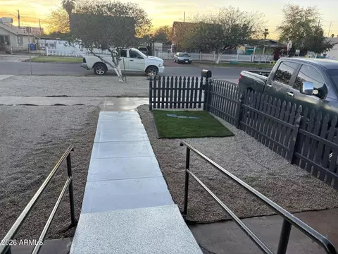 Exterior - 1015 S 1st Ave, Phoenix, AZ 85003 photo 3 of 3