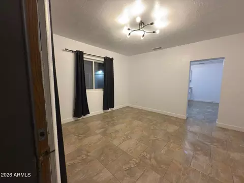 Living - 1015 S 1st Ave, Phoenix, AZ 85003 photo 1 of 1