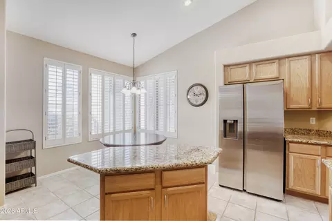 4344 E Melinda Ln, Phoenix, AZ 85050 photo 4