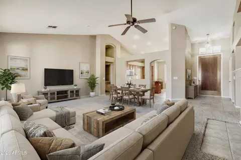 4344 E Melinda Ln, Phoenix, AZ 85050 photo 5
