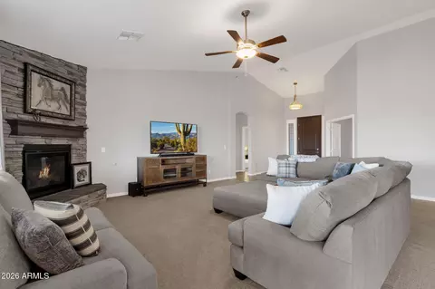 28252 N Quintana Pl, Queen Creek, AZ 85142