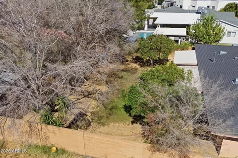 View/Area - 7720 N 3rd Ave, Phoenix, AZ 85021 photo 2 of 3