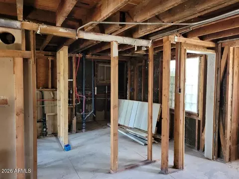 Entry Way - 215 N 12th Ave, Phoenix, AZ 85007 photo 3 of 4