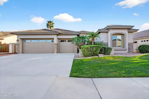 Exterior - 4155 E Dubois Ave, Gilbert, AZ 85298 photo 6 of 17