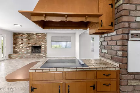 Kitchen - 855 E 7th St, Mesa, AZ 85203 photo 3 of 3