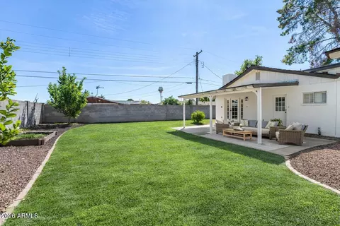 Exterior - 855 E 7th St, Mesa, AZ 85203 photo 4 of 8