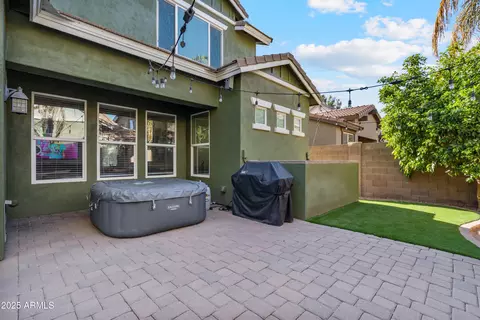 Exterior - 3350 E Morrison Ranch Pkwy, Gilbert, AZ 85296 photo 5 of 5