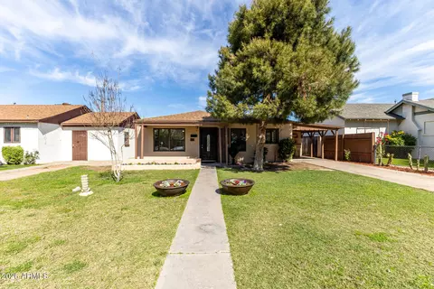 5838 W Gardenia Ave, Glendale, AZ 85301