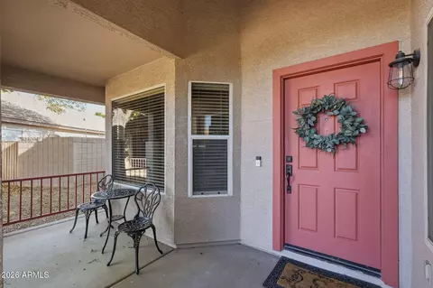 Exterior - 3271 E Santa Fe Ln, Gilbert, AZ 85297 photo 3 of 9