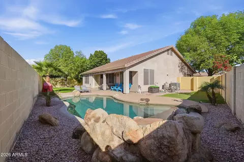Exterior - 3271 E Santa Fe Ln, Gilbert, AZ 85297 photo 5 of 9