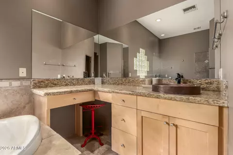 Bath - 14432 N 18th St, Phoenix, AZ 85022 photo 2 of 5