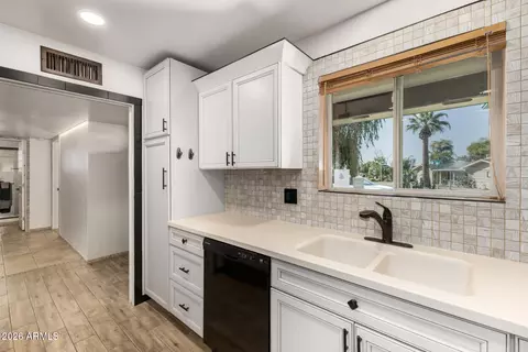 Kitchen - 6158 E Butte St, Mesa, AZ 85205 photo 1 of 2